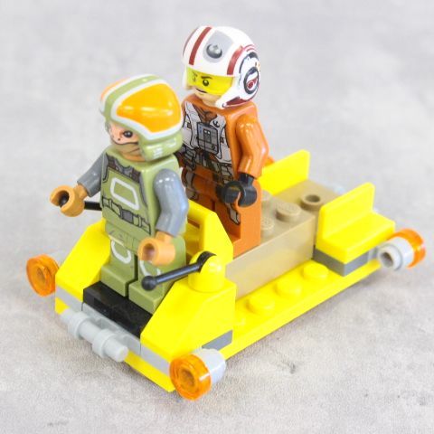 Xウィング ファイター