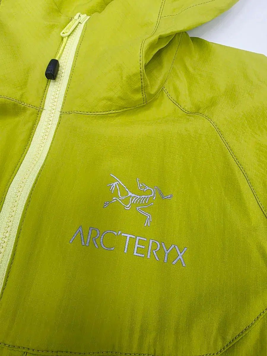 ARC TERYX アークテリクス ウィンドブレーカー フード ジャケット