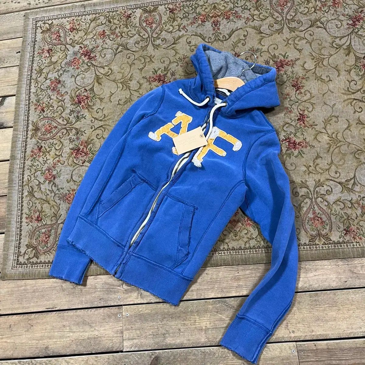 Abercrombie アバクロンビー ブルー ヴィンテージ フードジップアップ Tシャツ s