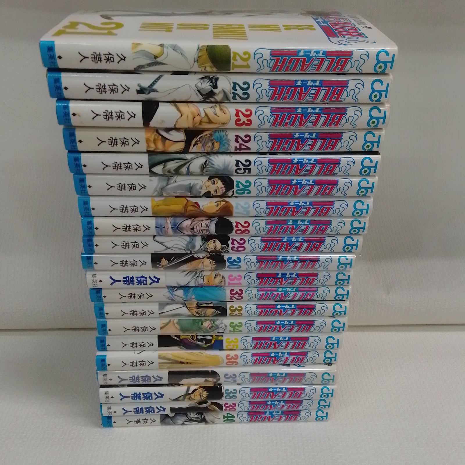 ☆①【未開封あり】BLEACH ブリーチ 1~74巻 全巻＋関連書籍1冊+関連DVD