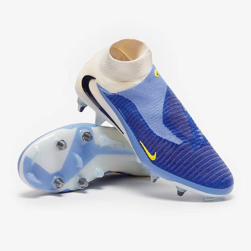 送料無料・匿名配送】Nike ナイキ サッカースパイク Nike Phantom 6