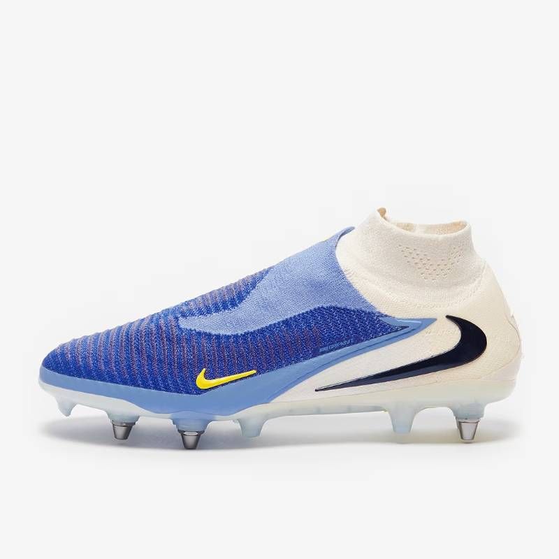 送料無料・匿名配送】Nike ナイキ サッカースパイク Nike Phantom 6