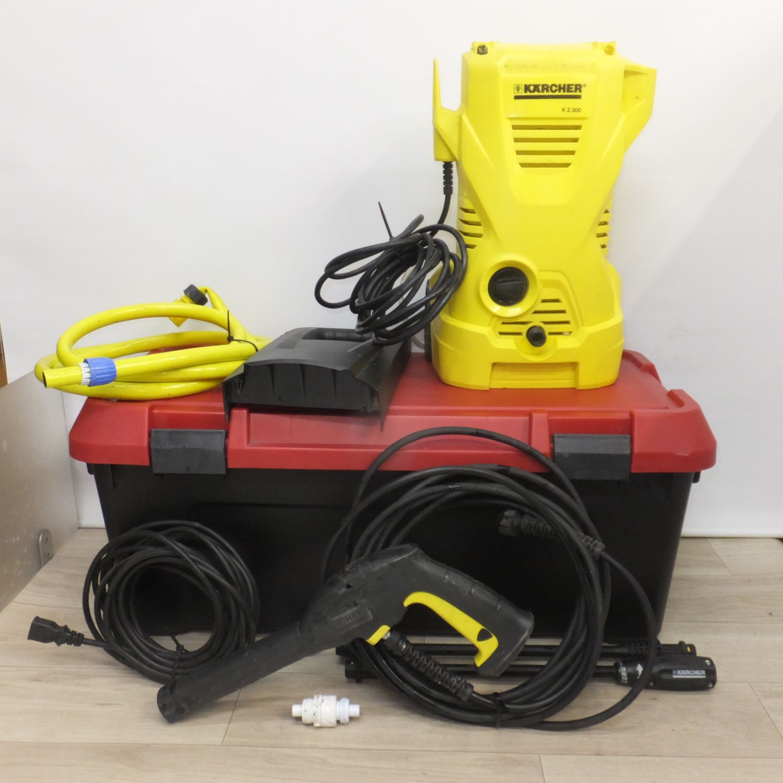 Kärcher 高圧洗浄機 本体 ジャンク 送料無料] ジャンク☆ケルヒャー KARCHER 家庭用高圧洗浄機 K2.300