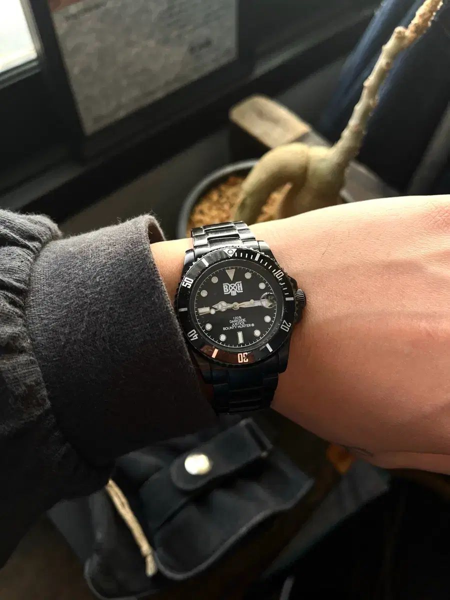 ZERONE X Bounty Hunter バウンティハンター 01 ウォッチ - メルカリ