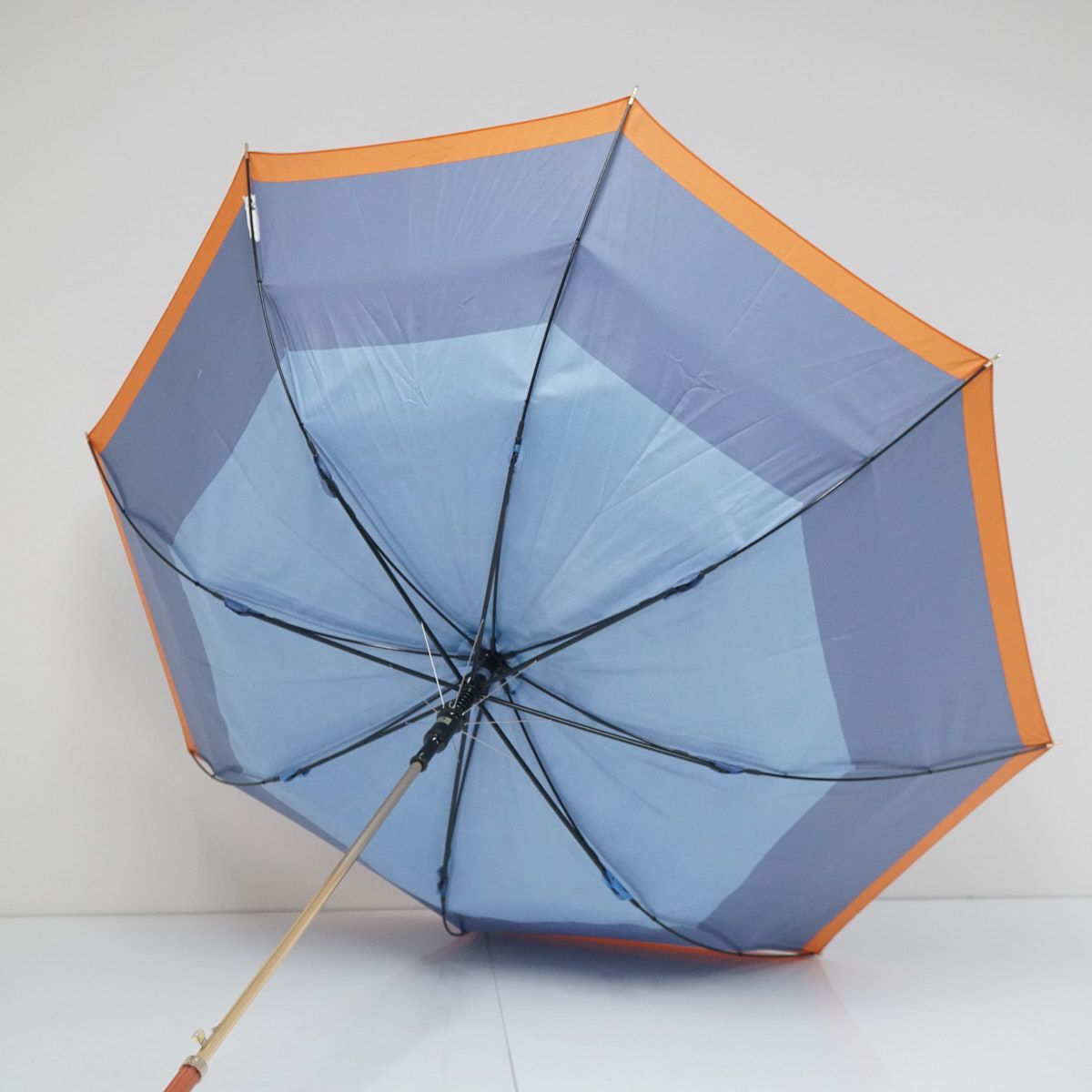 耐風傘 FURLA フルラ USED美品 カラーボーダー ジャンプ ブルー