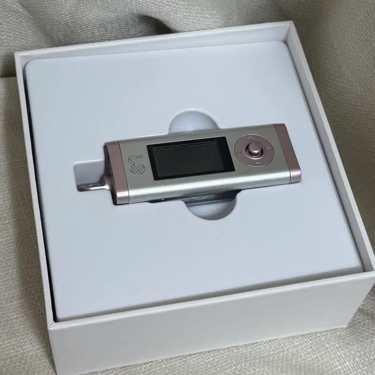 sm mp 3 エヌシーティー WIND AND WISH リーク