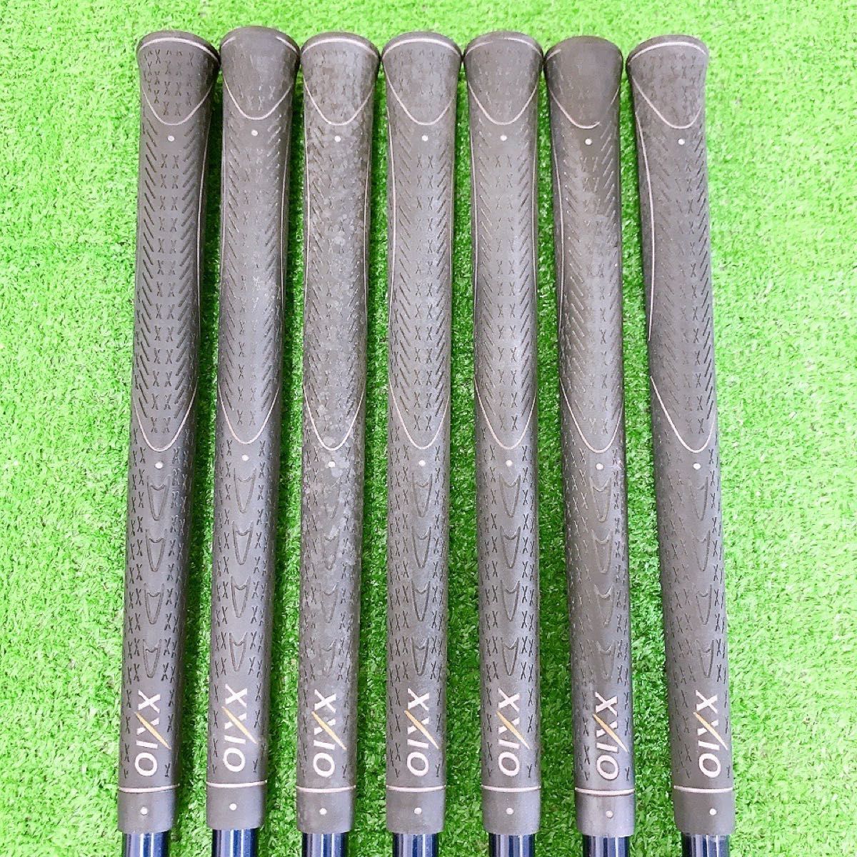 テ16☆ゼクシオ6 7本レディースアイアンセット MP600L ピンク XXIO7