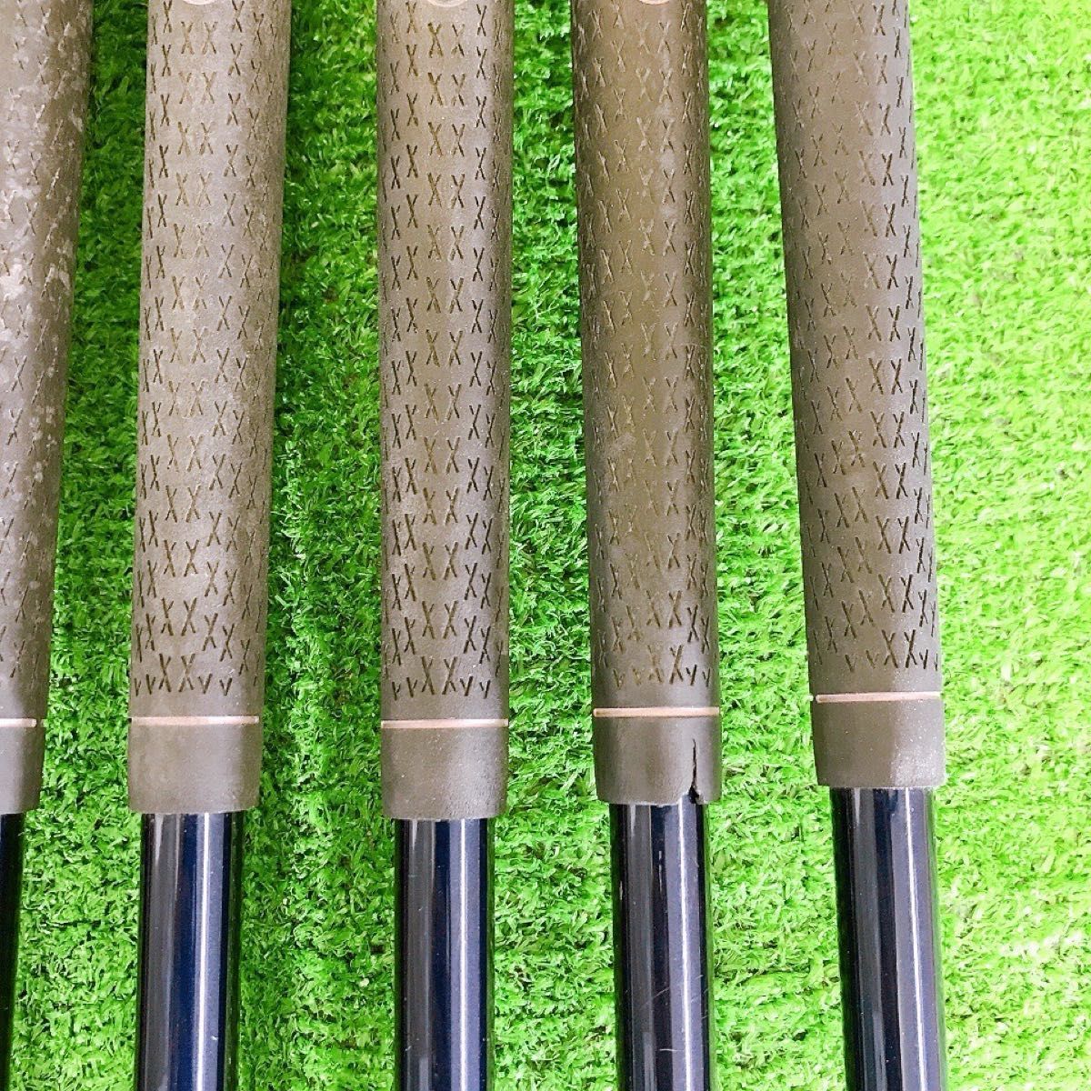 テ16☆ゼクシオ6 7本レディースアイアンセット MP600L ピンク XXIO7