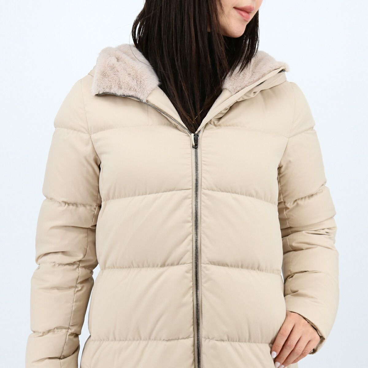 □HERNO ヘルノ PI001948D 1980/BEIGE CHIARO ダウンジャケット ダウン