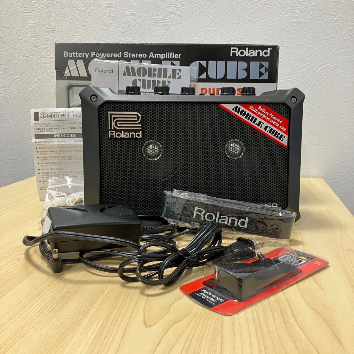 Roland Mobile Cube ポータブルスピーカー アンプ - メルカリ
