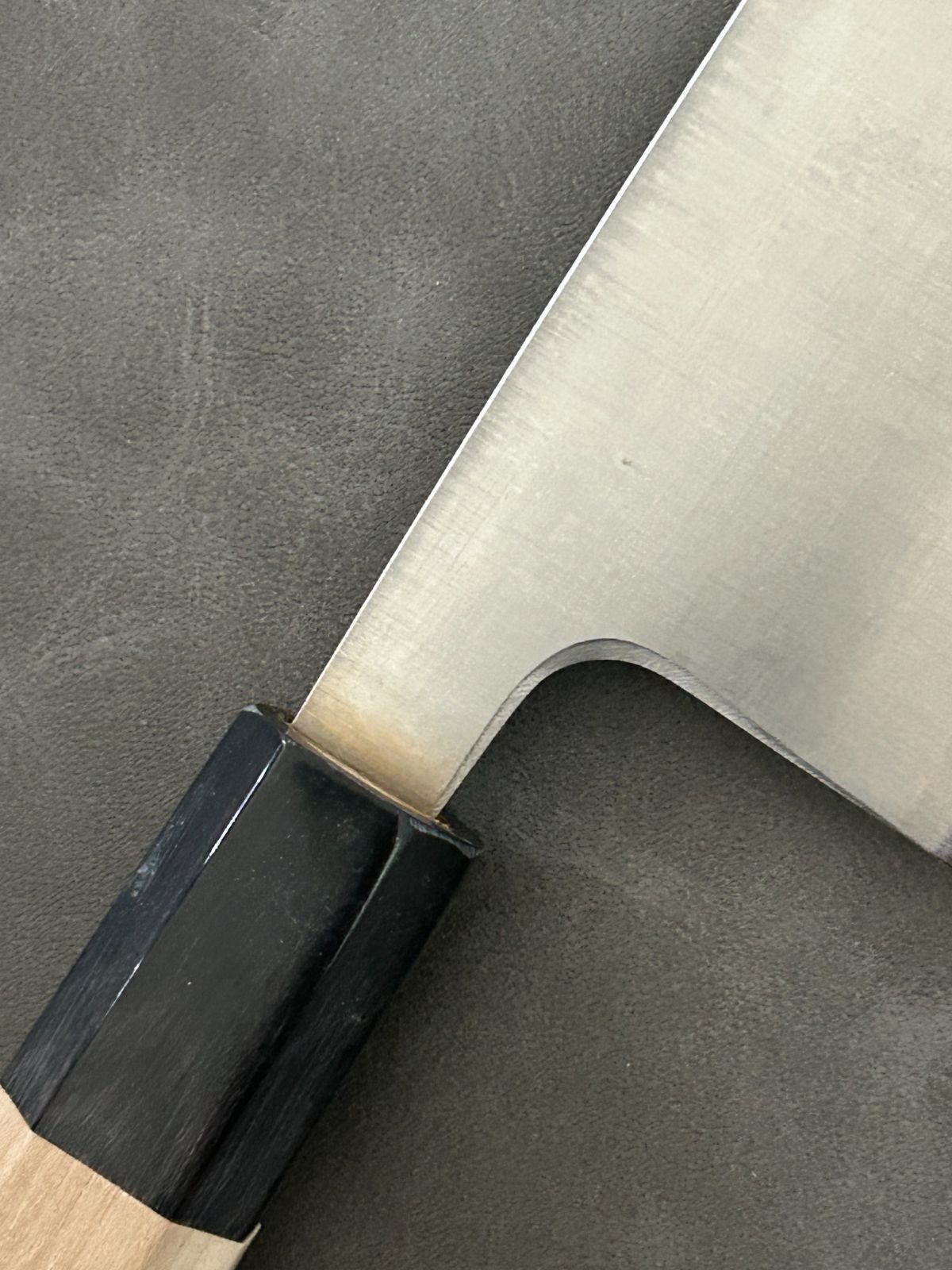 訳あり】 包丁 三徳包丁 銀三 165mm 水牛八角柄 ステンレス 三徳 13