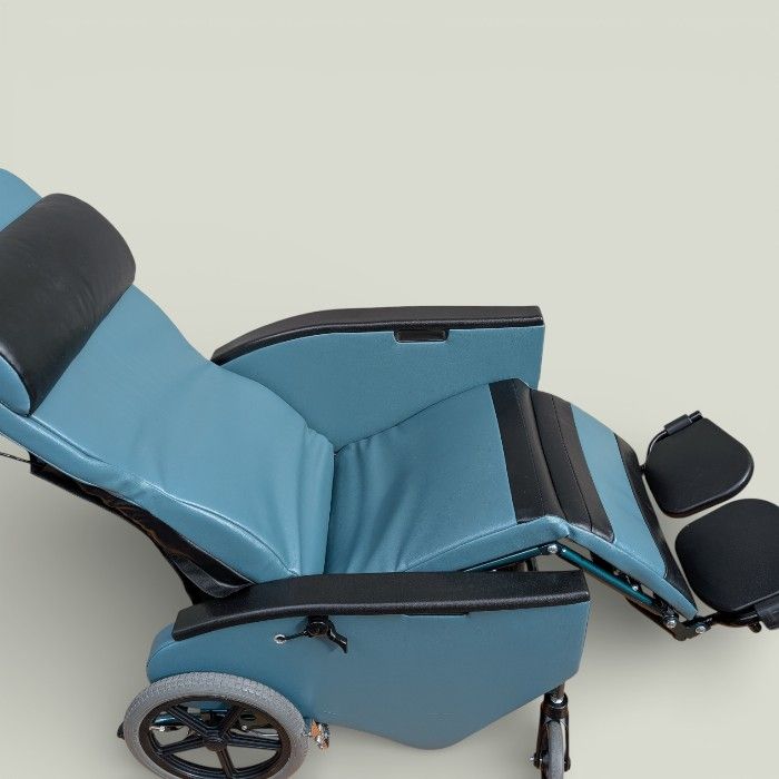 送料無料 松永製作所 ティルト＆フルリクライニング車椅子 エリーゼ FR