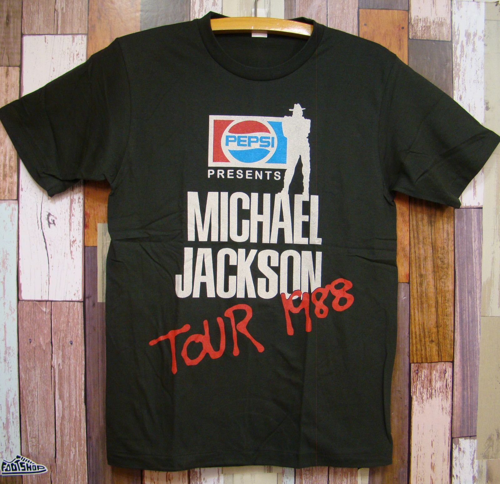 ワケ M☆新品【マイケル・ジャクソン】ツアー 1988☆プリントTシャツ