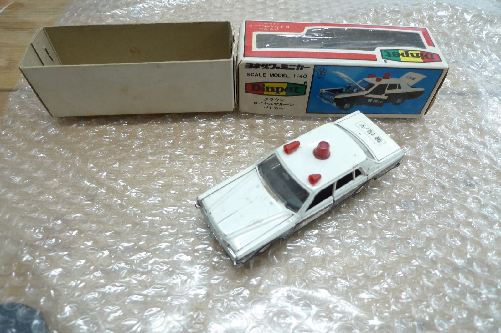 YONEZAWA TOYS DIAPET 09-0347 クラウン ロイヤルサルーン パトカー