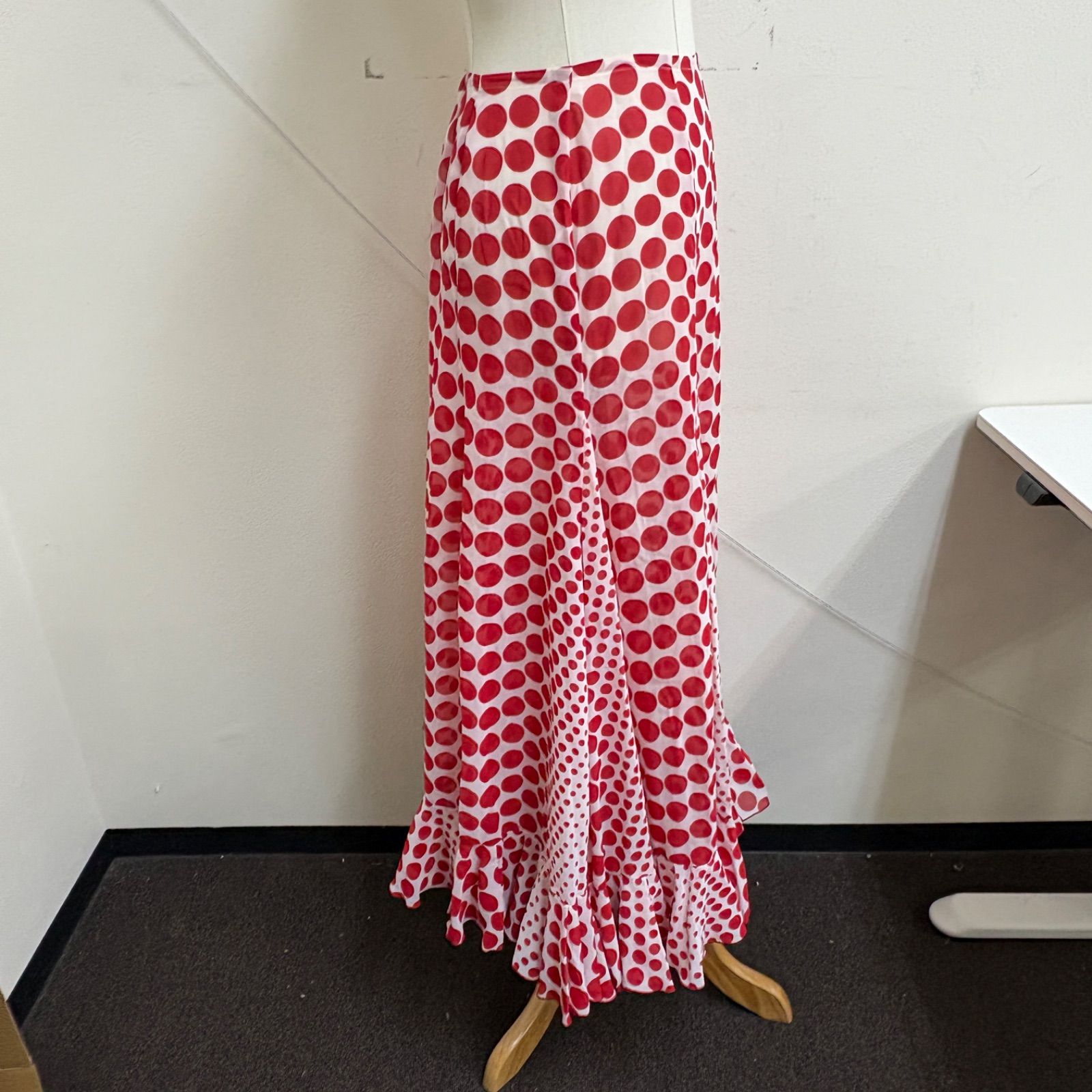 フラメンコ衣装 スカート ファルダ 赤 水玉 ドット柄 フリル 透け感
