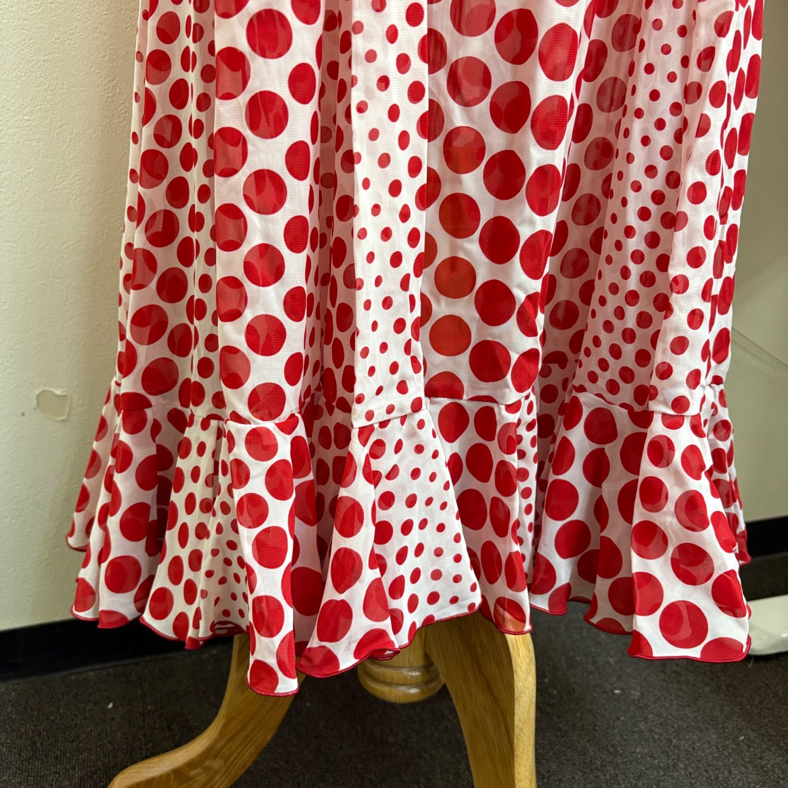 フラメンコ衣装 スカート ファルダ 赤 水玉 ドット柄 フリル 透け感