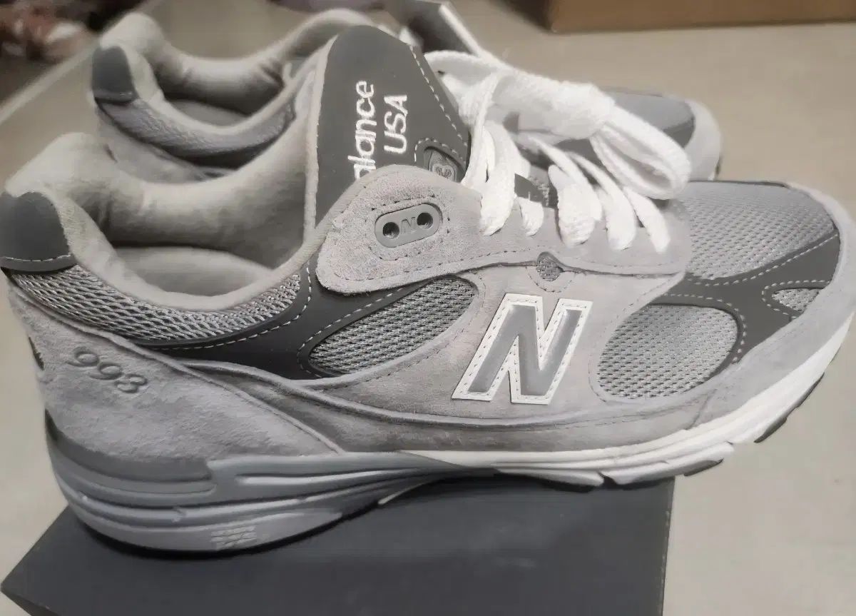 0 New in MR993 (ニューバランス) 25.5CM ニューバランス 993 グレー 9 