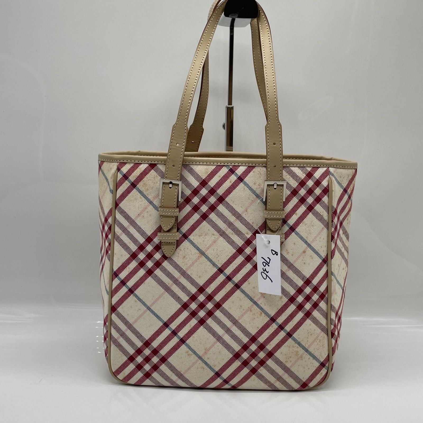 BN7636□BURBERRY BLUE LABEL バーバリー ノバチェック ハンドバッグ