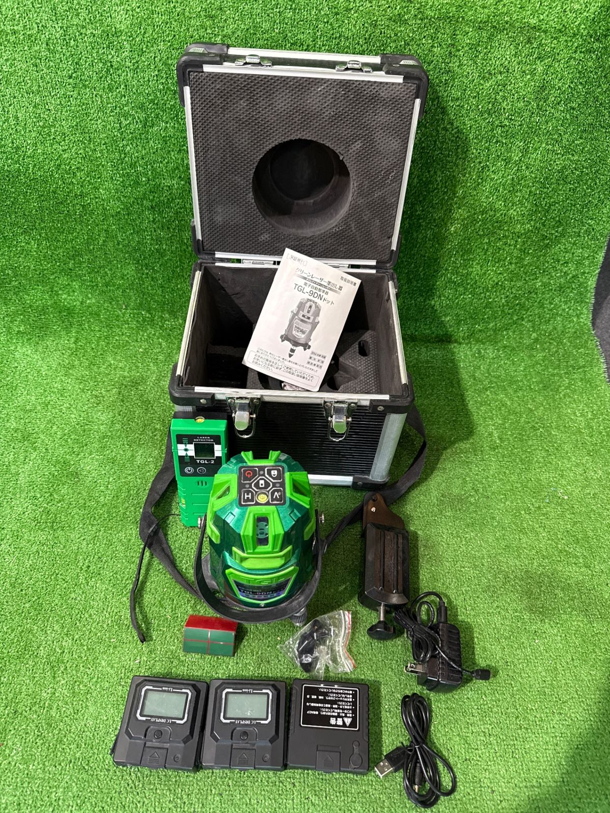 TAKAGI グリーンレーザー墨出し器 TGL 9 DNドット ス 349