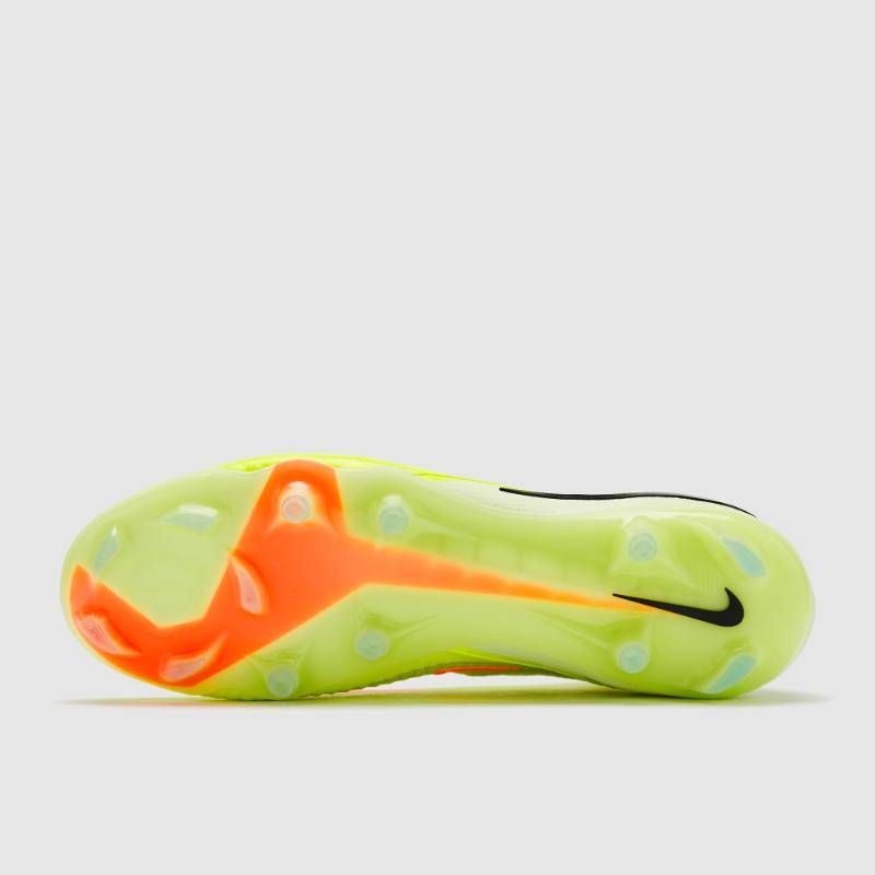 送料無料・匿名配送】Nike ナイキ サッカースパイク Phantom 6 Elite