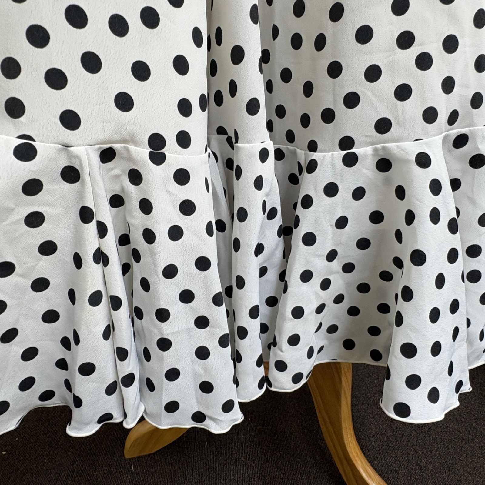 HERMOSA】 フラメンコ衣装 スカート ファルダ 白 黒 水玉 ドット柄