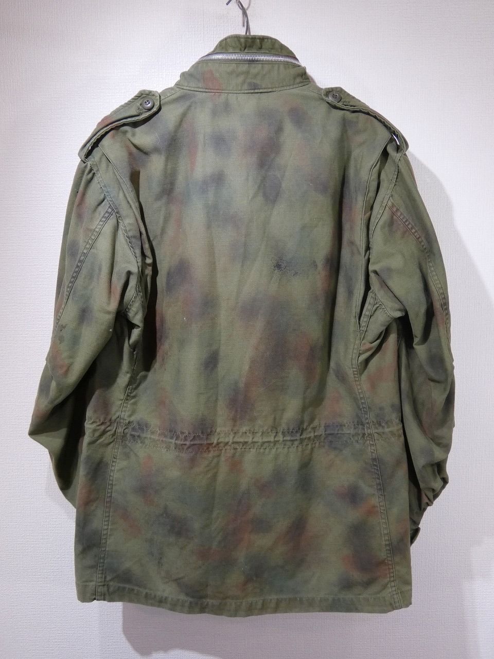 スペシャル 70s ビンテージ US ARMY ハンドペイント カモ M-65