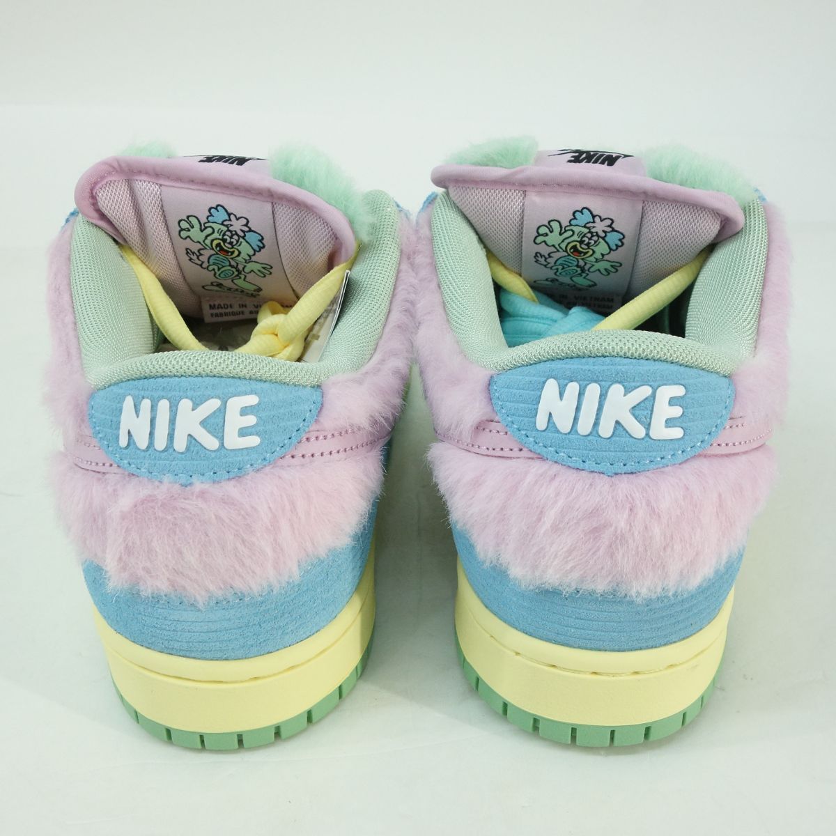 ベージュ】 NIKE SB SB DUNK ? LOW PRO QS VERDY FN6040-400 【新古品】
