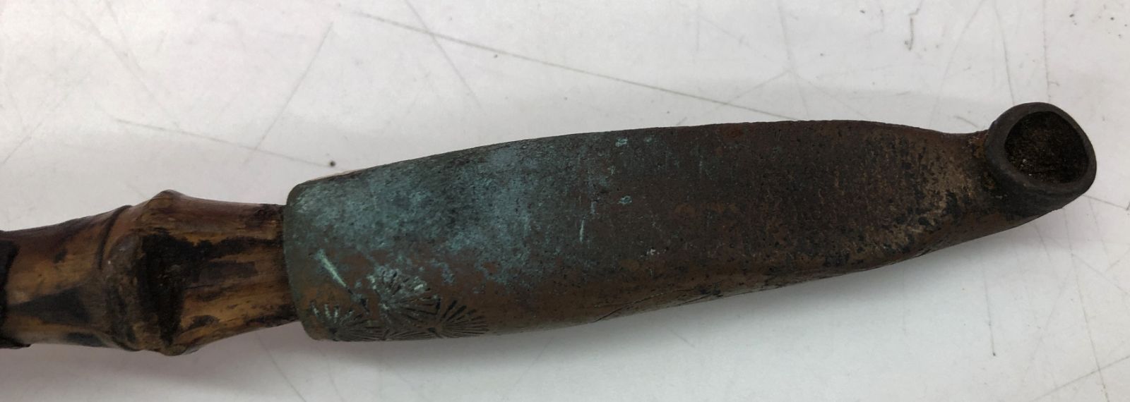 現状品 レトロ キセル 竹製 銅製 彫刻 大型キセル 喫煙具 喧嘩煙管 阿