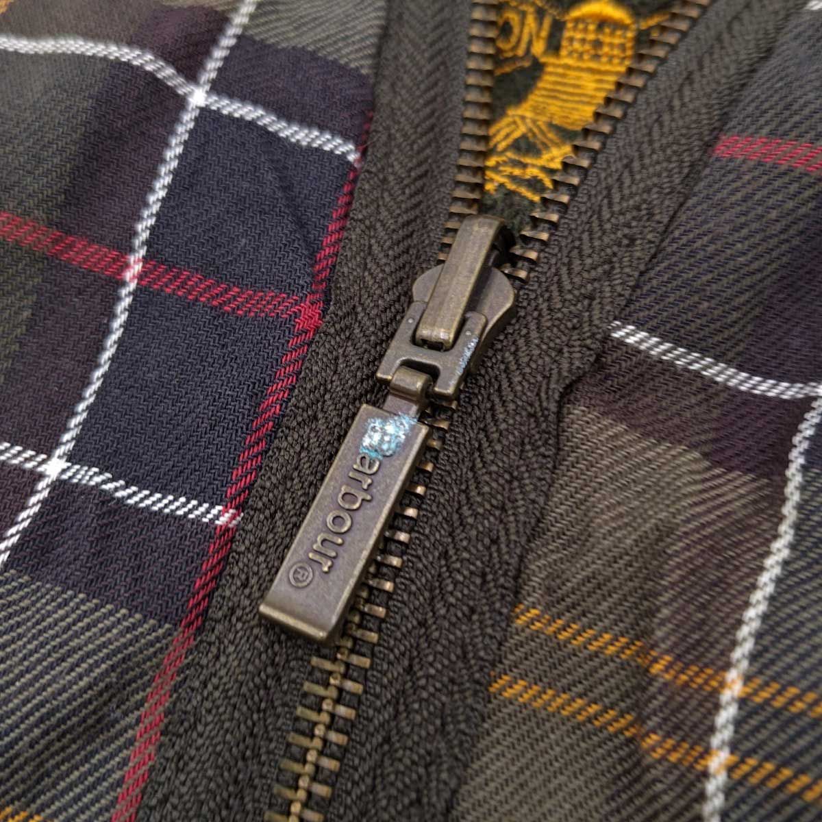 バブアー チェック ベスト S メンズ Barbour - メルカリ