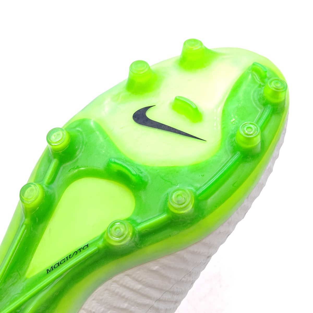 ナイキ Magista Obra マジスタ オブラ FG サッカースパイク 25cm
