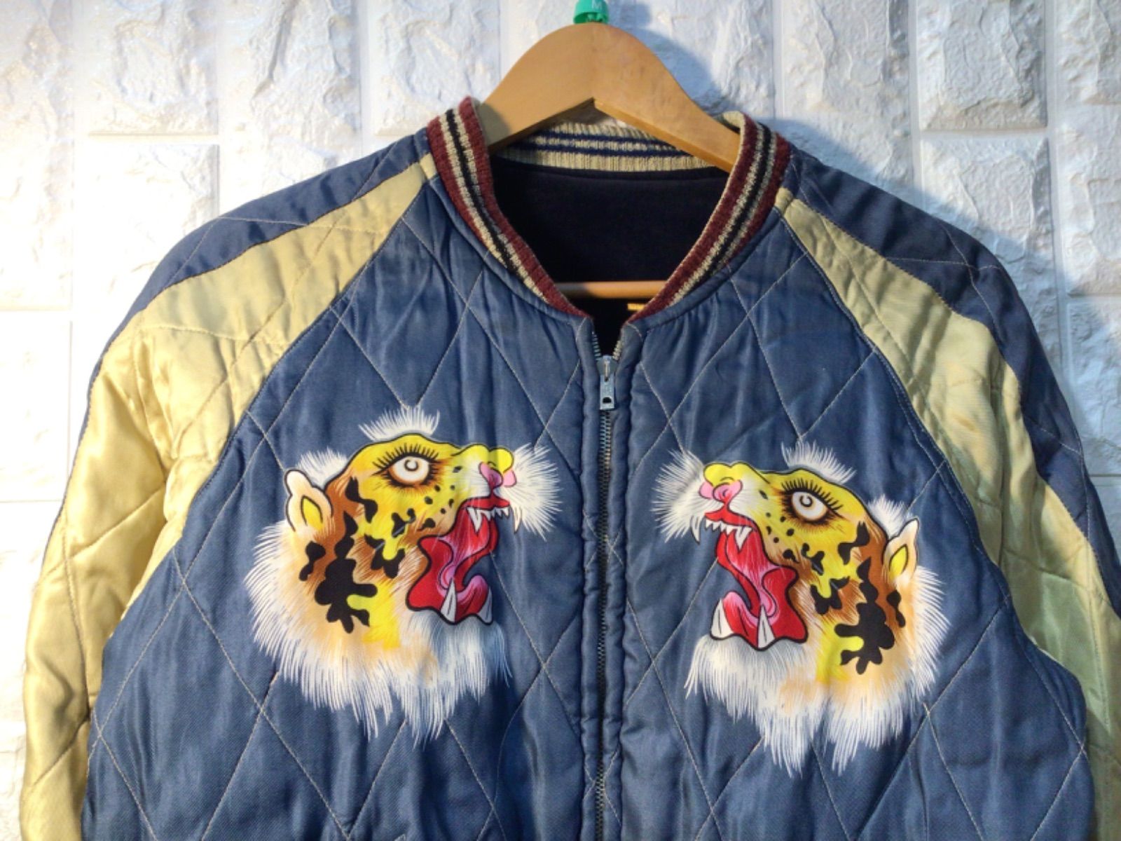 ご*長様 スカジャン　Lサイズ　硫黄島　東洋エンタープライズ 東洋エンタープライズ 港商 別珍 硫黄島×虎 スカジャン - メルカリ