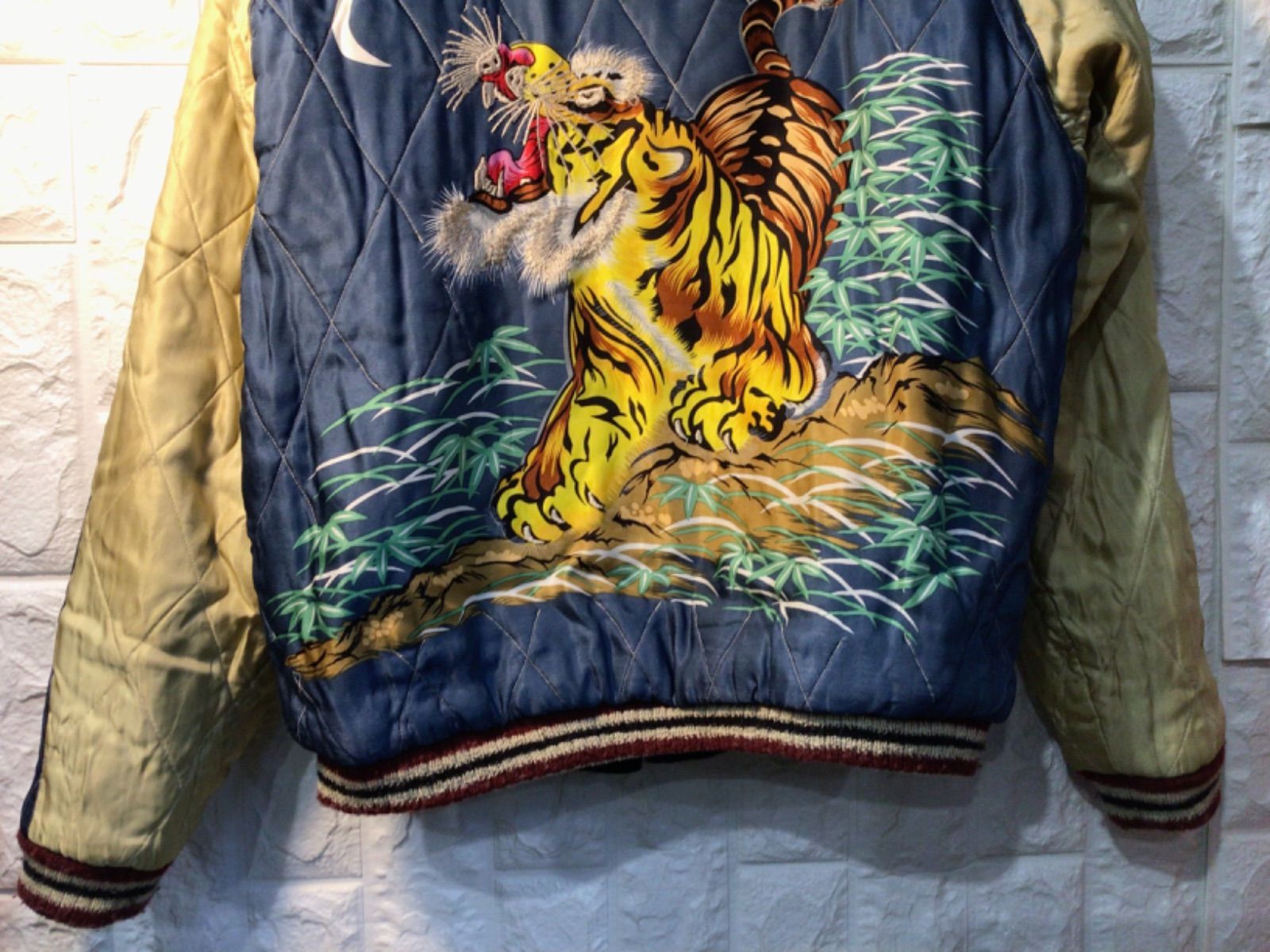 東洋エンタープライズ 港商 別珍 硫黄島×虎 スカジャン - メルカリ