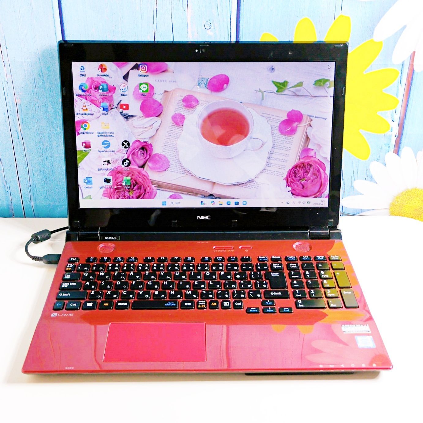 Windows11 SSD すぐ使える設定済 赤ノートPC オフィス付 バッテリー