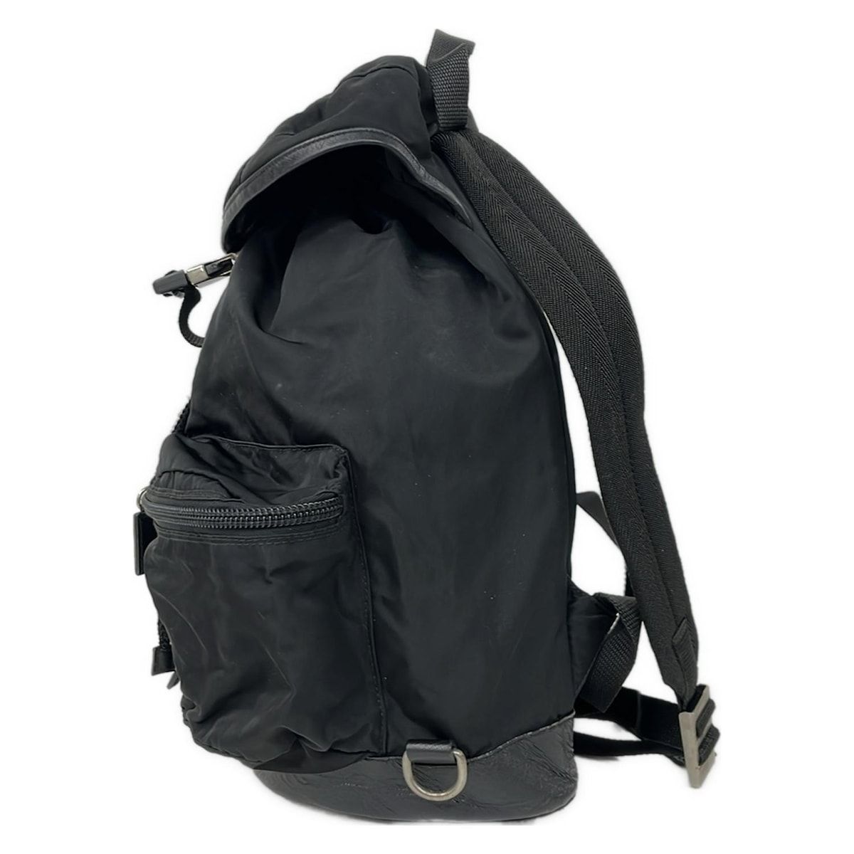 PRADA(プラダ) リュックサック - V164X 黒 レザー - メルカリ