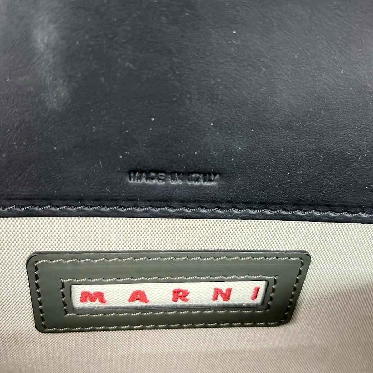 MARNI(マルニ) ショルダーバッグ トランク 黒×ダークネイビー 