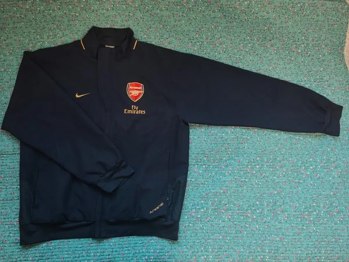 アーセナル NIKE 07/08 トラック ジャケット (L) - メルカリ