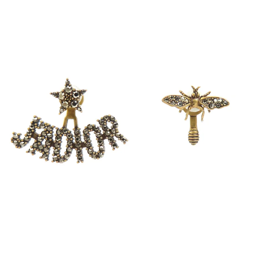 2026年最新】dior ピアス 蜂の人気アイテム - メルカリ