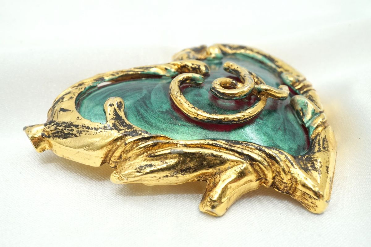 クリスチャン ラクロワ ヴィンテージ ビッグハート ブローチ