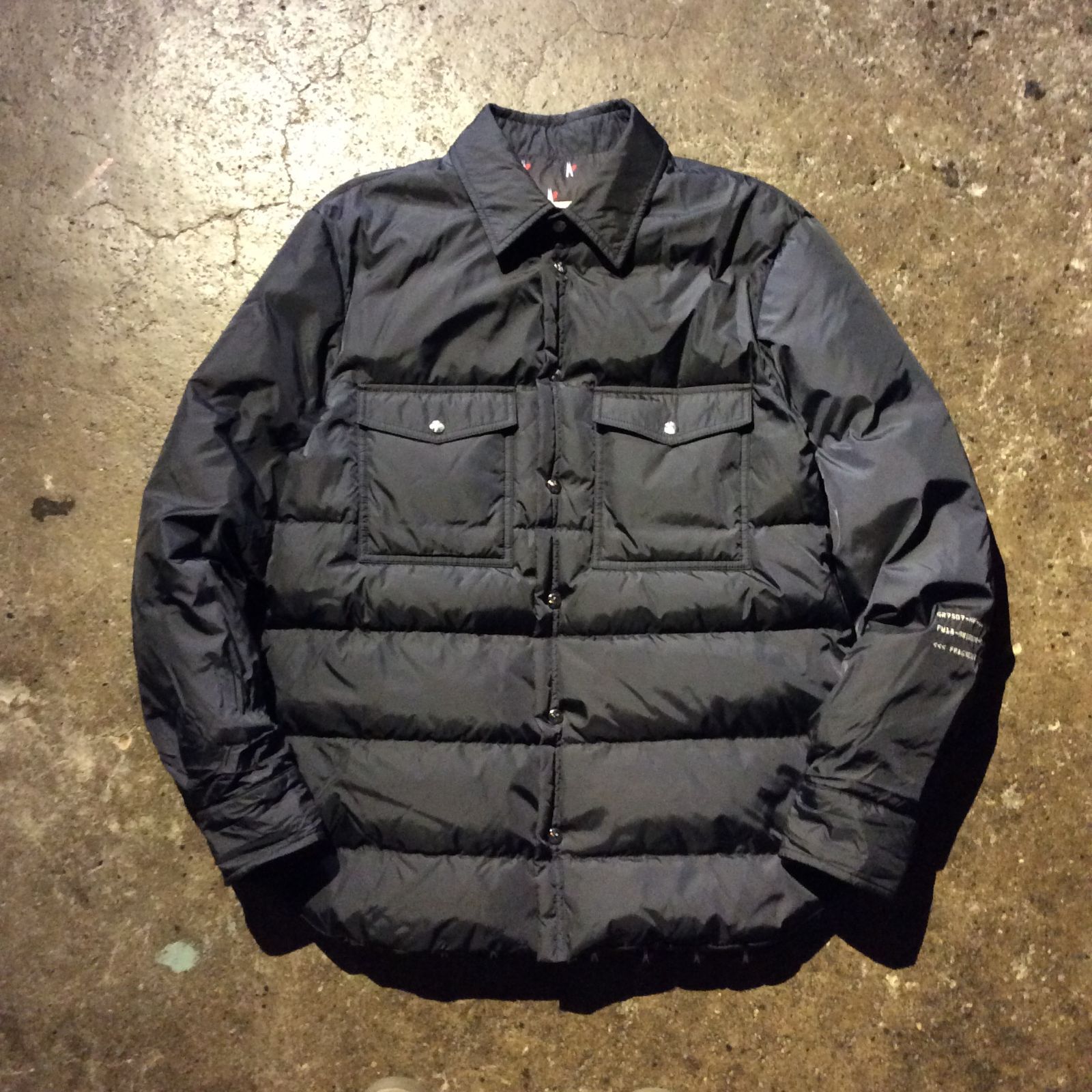 モンクレール フラグメント BACKSTAGE MAZE ダウンジャケット 2 MONCLER GENIUS x FRGMT 18aw MAZE ダウン シャツジャケット BACKSTAGE
