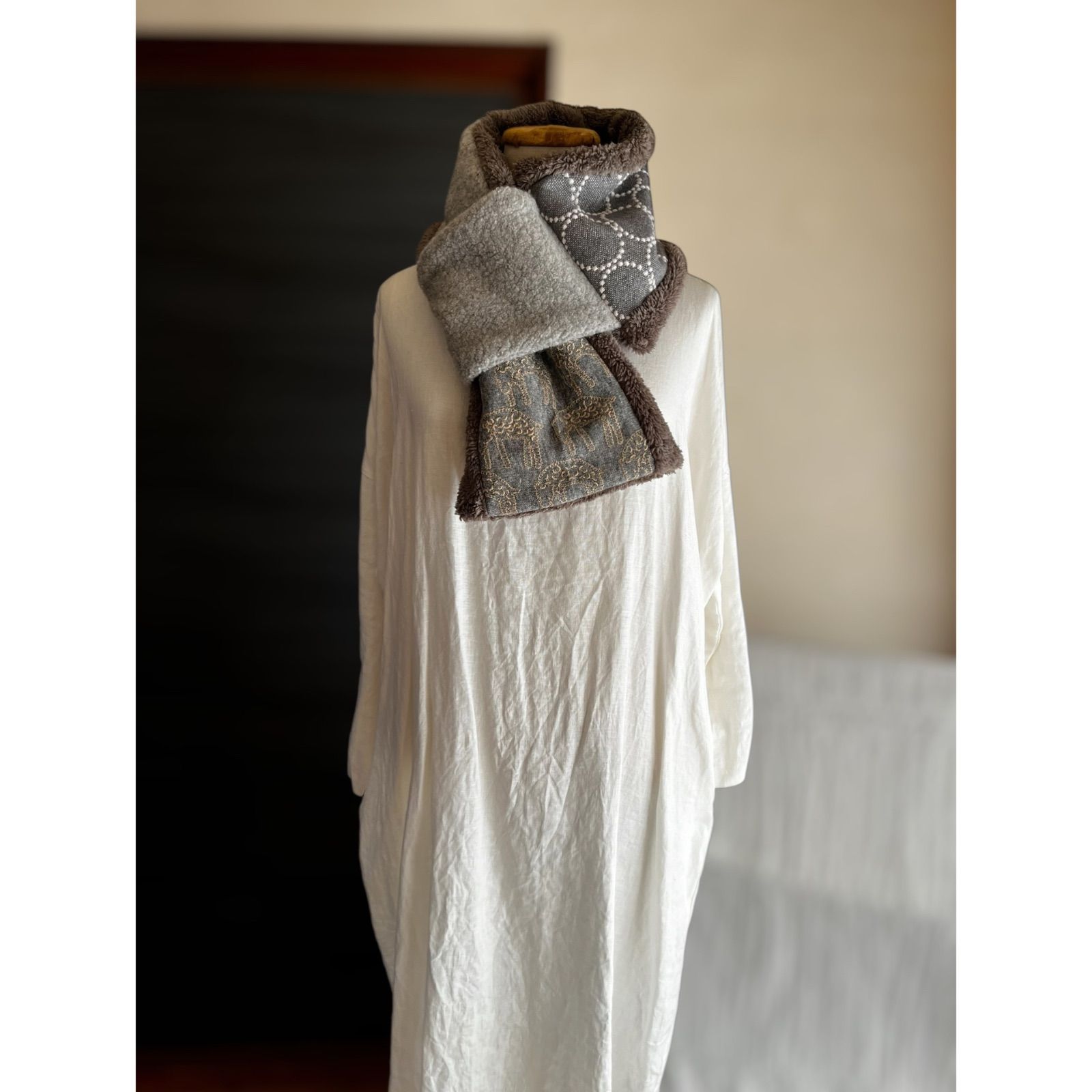 【マフラータイプ】tarte・tambourineネックウォーマー ミナ生地使用 マフラータイプ】count•ウールtambourineのネックウォーマー ミナ