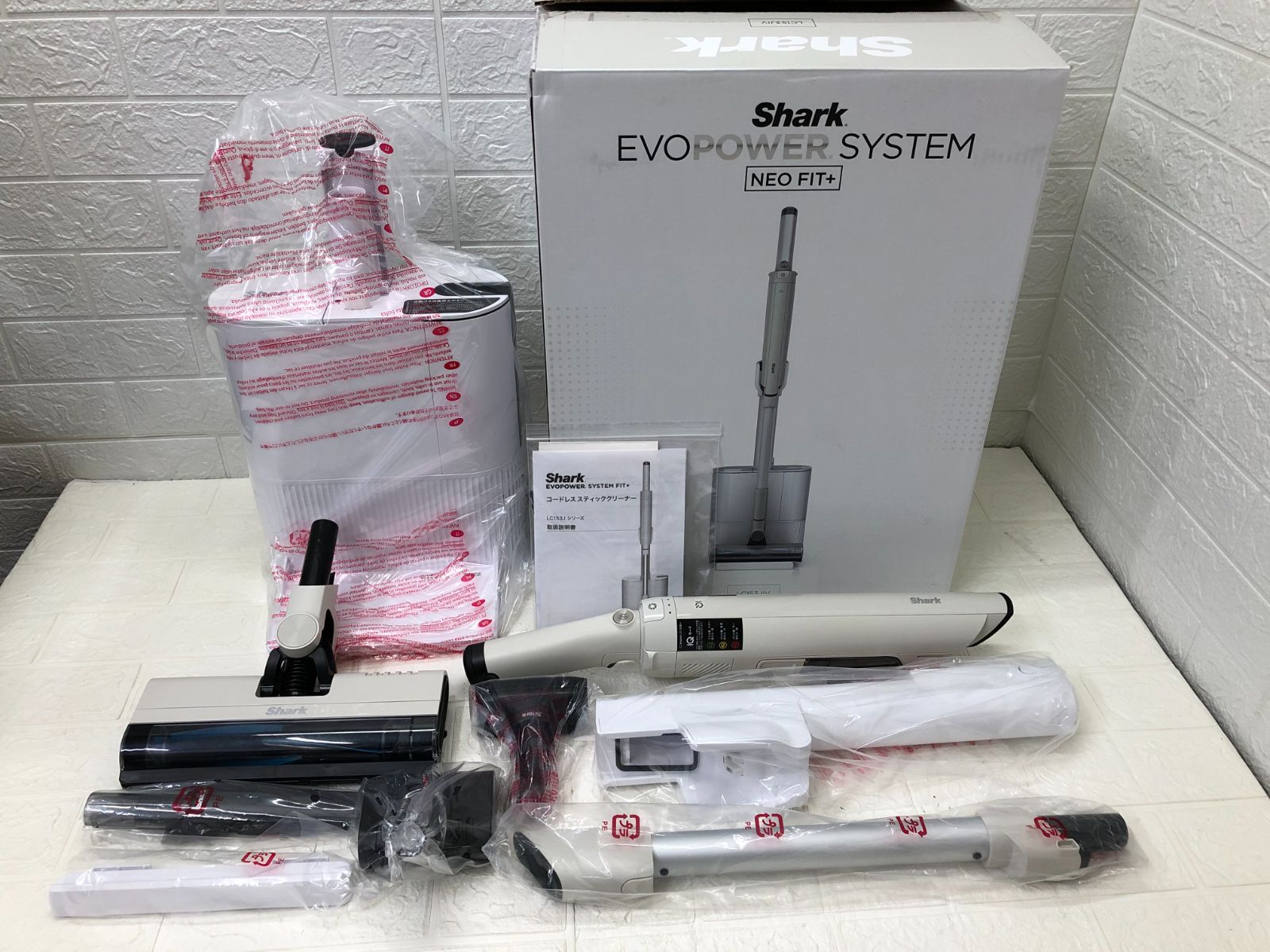 Shark シャーク コードレススティッククリーナー EVOPOWER SYSTEM FIT+