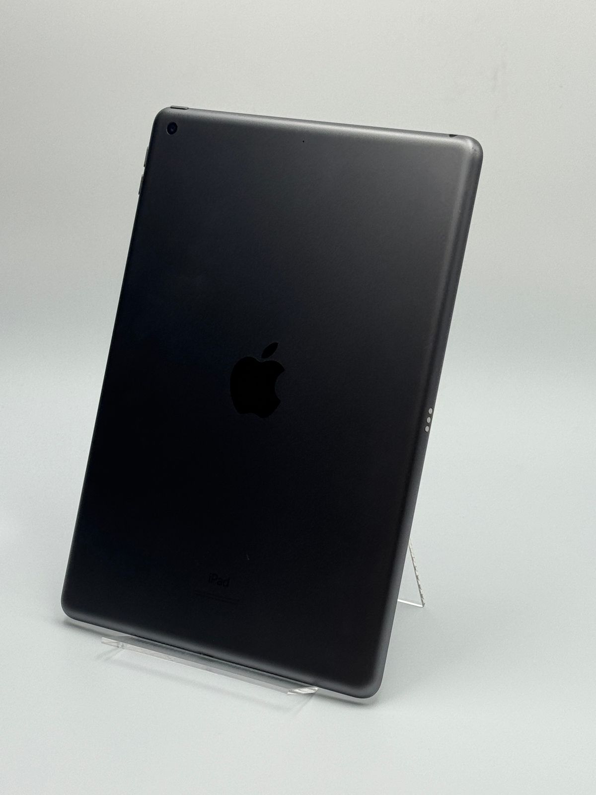 中古B】iPad 第8世代 32GB スペースグレー Wi-Fi バッテリー【78