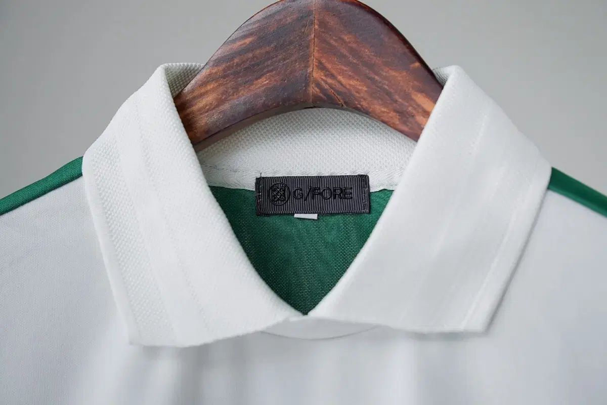 新品） G FORE（ジーフォア） レディース 刺繍 ロゴ フィールド KARA