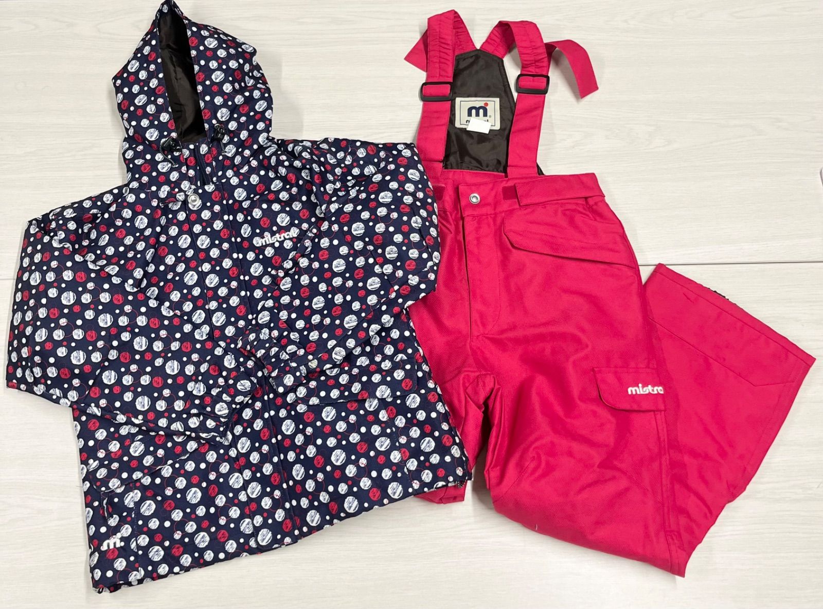 mistral ジュニア スキーウェア 115～135cm 130サイズ サイズ調整機能