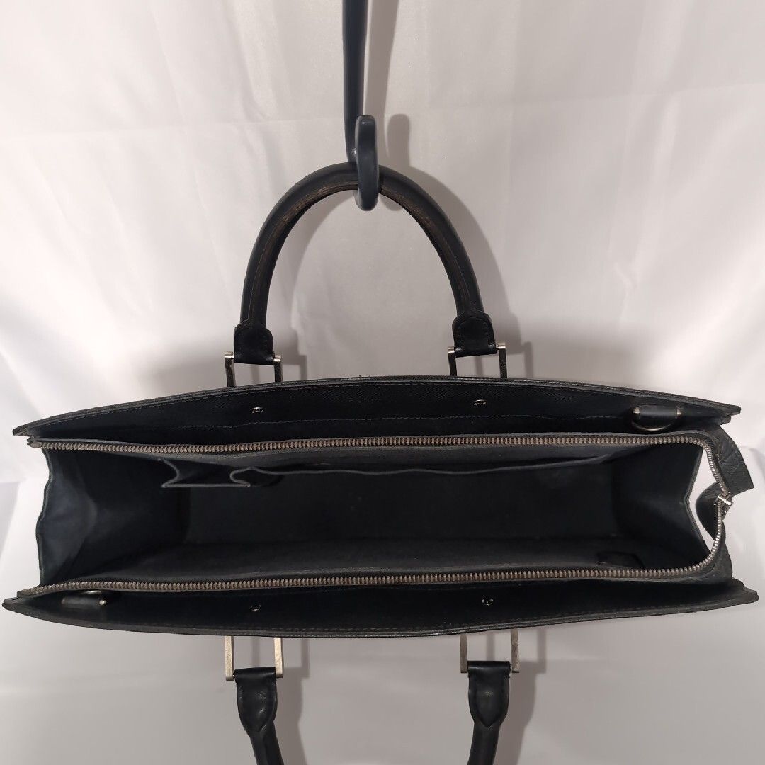 ルイヴィトン ポルトドキュマンロザン タイガ アルドワーズ M30052