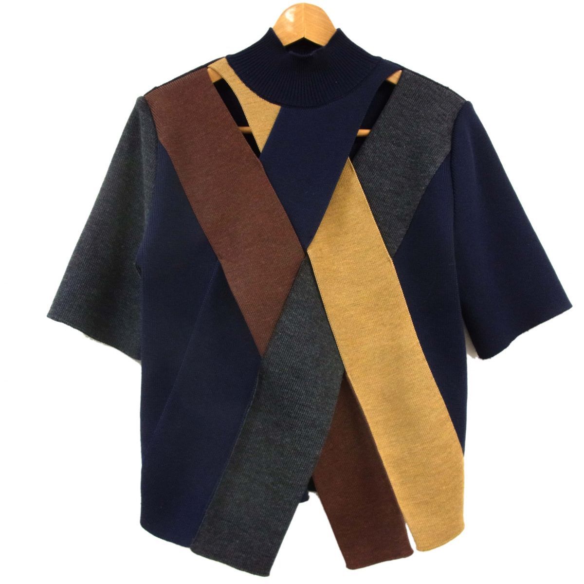 極美品◇AKIRANAKA アキラナカ ハイネック デザインニット 19AW 半袖