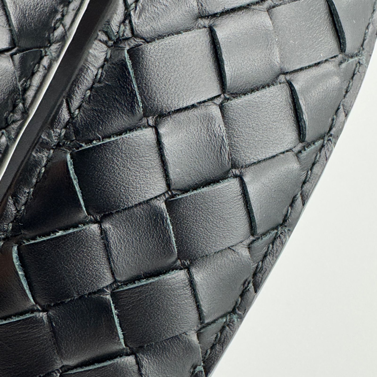 Bottega Veneta ボッテガヴェネタ イントレチャート レザー ベルト