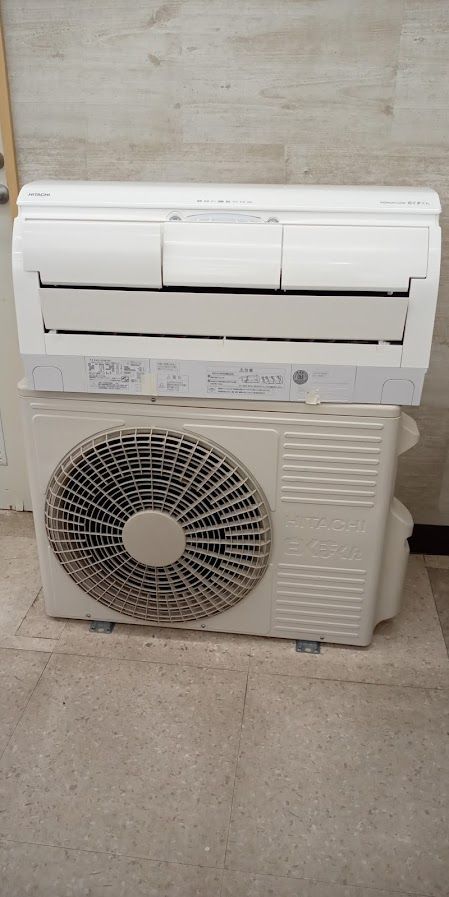 リユースのサカイ高崎店 日立 エアコン 22年製 2.5KW - メルカリ