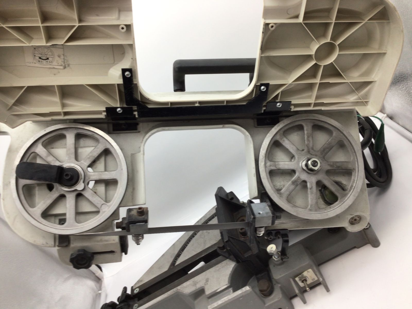  品 HITACHI|日立 CB 13 FA 〇 ロータリーバンドソー IT_APCP 0 知立 M 04 バンドソー 切断工具 切断機