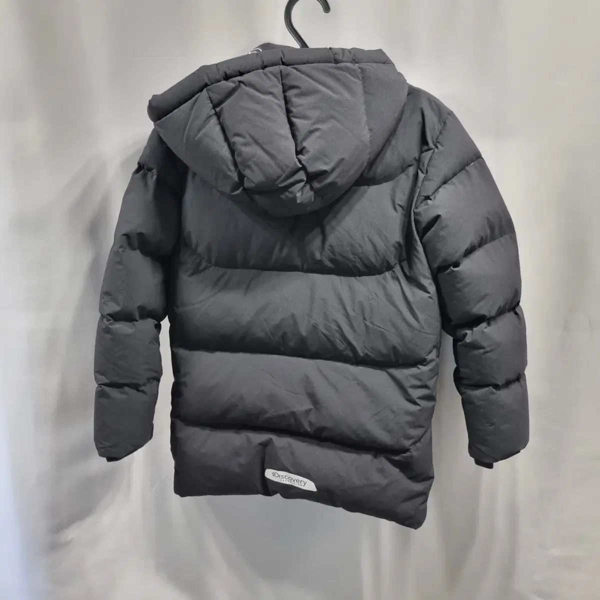 DISCOVERY EXPEDITION ブラック ダウン アウター - メルカリ